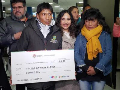 Garibay recibe 15.000 bolivianos y vuelve a ser parte de los ‘Tunkas’