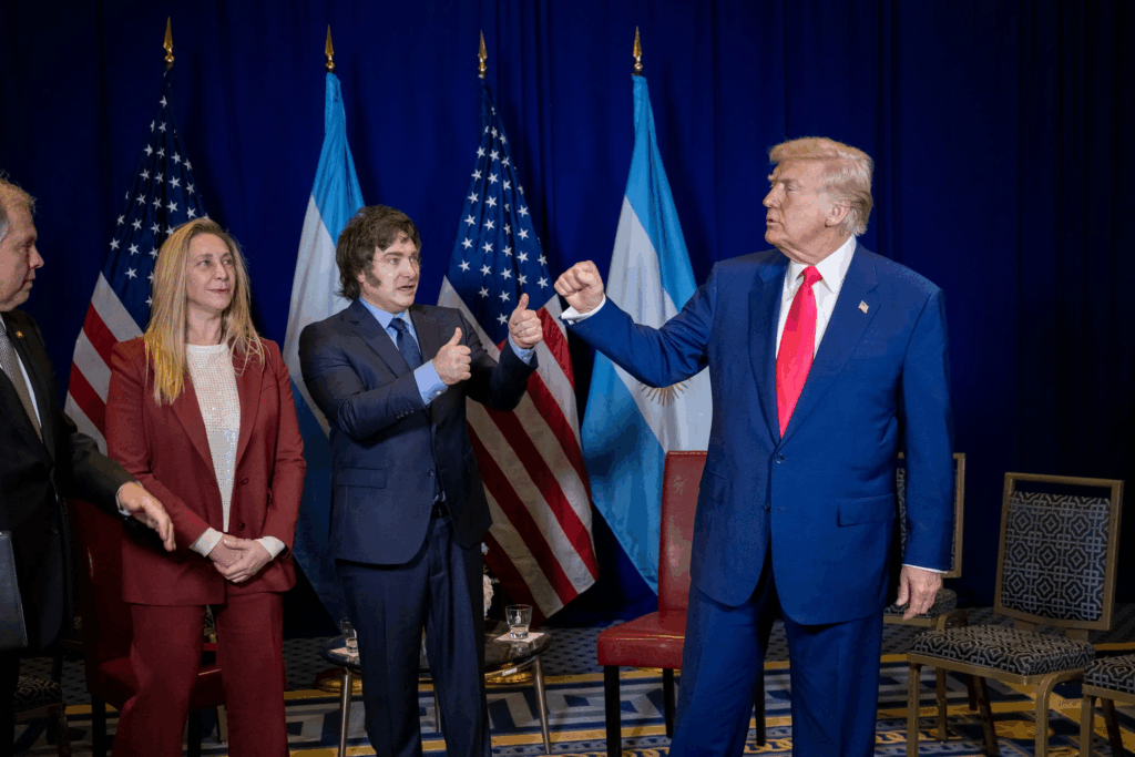 Estados Unidos anuncia que hará “lo que sea necesario para apoyar a Argentina”