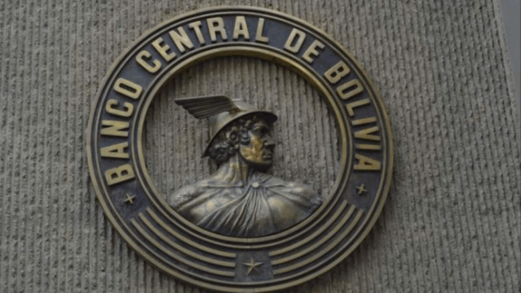 El BCB aclara que, como agente financiero del Gobierno, no tiene competencia para definir el destino de los pagos realizados en el exterior