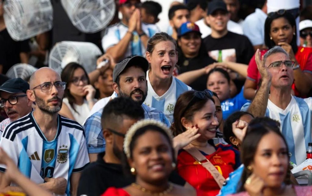 Argentinos juntan firmas en una petición para repetir la final del Mundial contra España