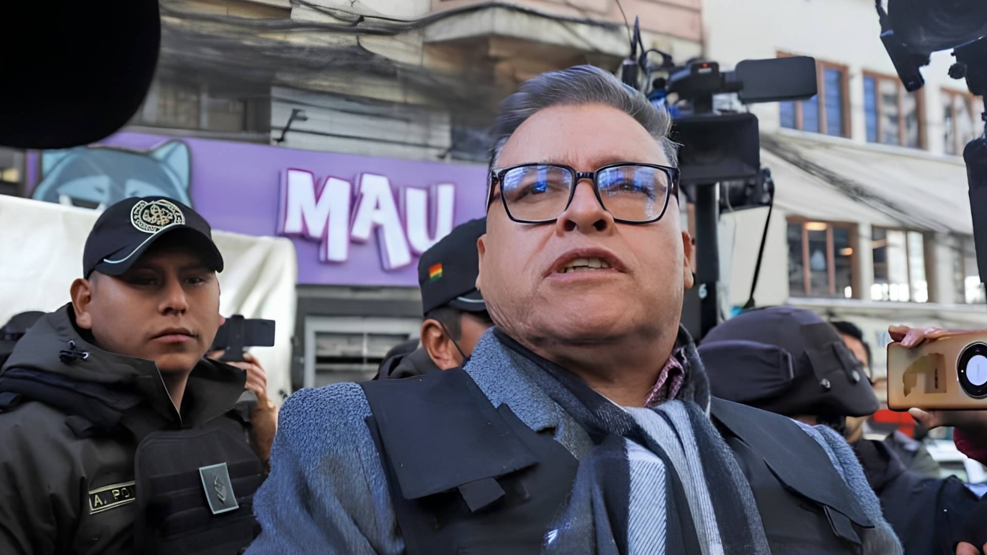 Zúñiga revela tres llamadas de Arce el 26J