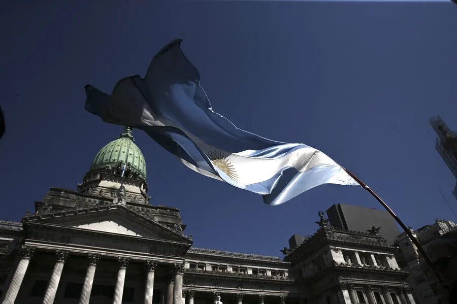 Argentina le ofrecerá ciudadanía a extranjeros a cambio de que aporten 350.000 dólares
