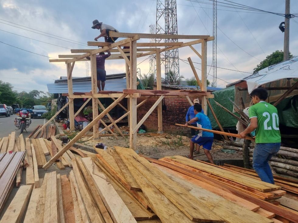 Seguidores de Evo construyen «garitas de vigilancia permanente» en el Trópico para reforzar la seguridad de Morales