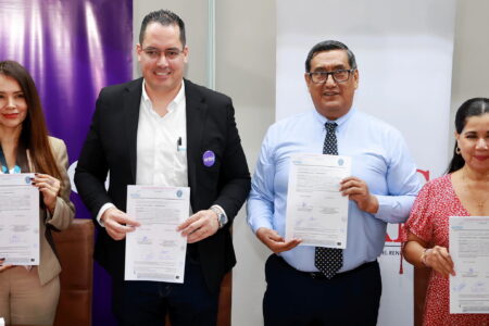 Alianza entre ENTEL y la UAGRM activa la tecnología 5G