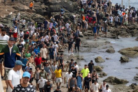 Crisis migratoria en Ceuta