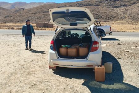 La ANH detecta presunto desvío de 1.430 litros de combustible en Potosí