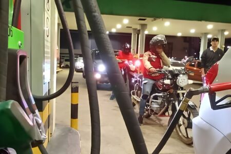 Gobernación cruceña espera aprobación para importar carburantes
